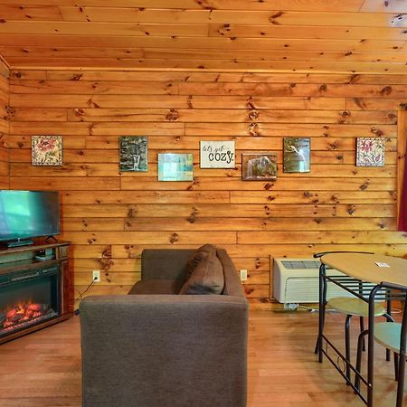 Blue Rose Cabins - Cozy Cabin Logan Zewnętrze zdjęcie